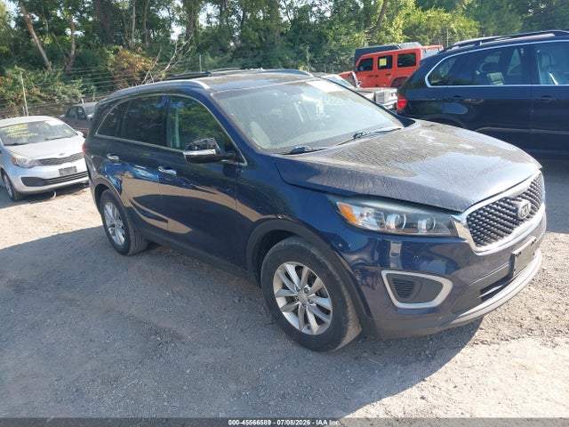 Auction sale of the 2018 Kia Sorento 3.3l Lx, vin: 5XYPG4A55JG372716, lot number: 45566589