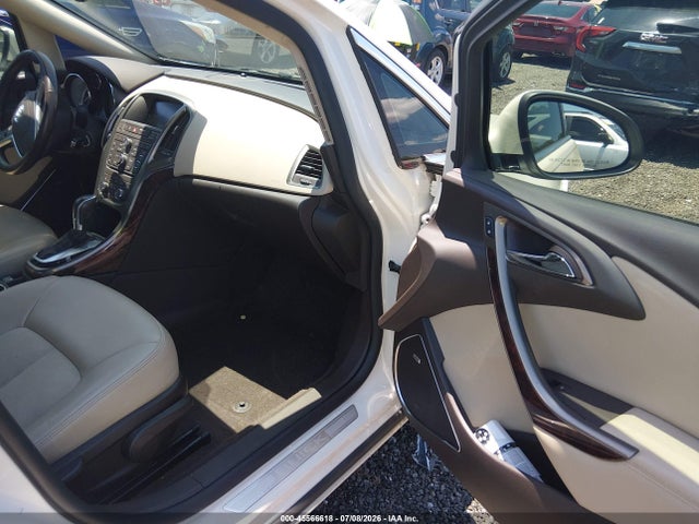 45566618 :رقم المزاد ، 1G4PR5SK5F4174854 vin ، 2015 Buick Verano Convenience Group مزاد بيع