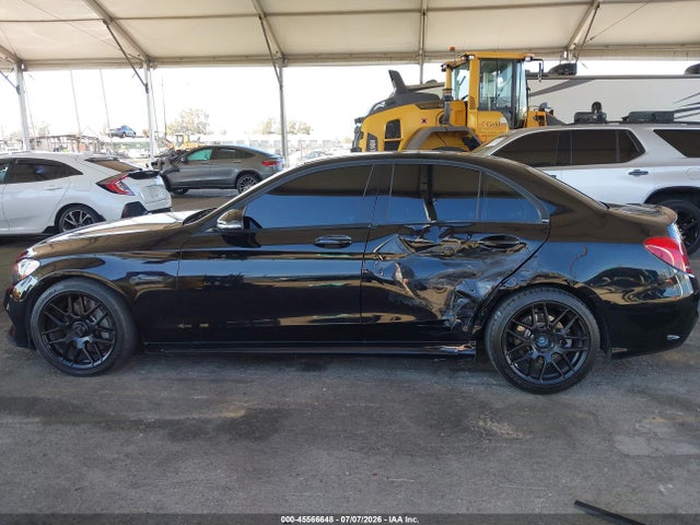 Продаж на аукціоні авто 2018 Mercedes-benz C 300, vin: 55SWF4JB4JU256157, номер лоту: 45566648