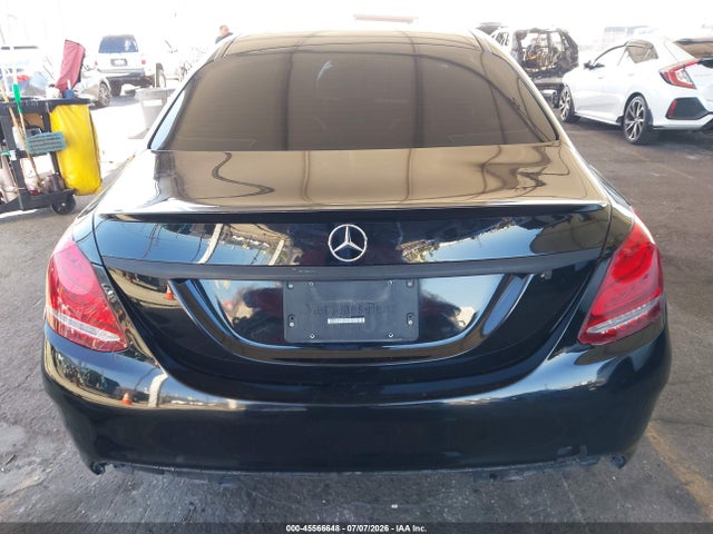 Продаж на аукціоні авто 2018 Mercedes-benz C 300, vin: 55SWF4JB4JU256157, номер лоту: 45566648