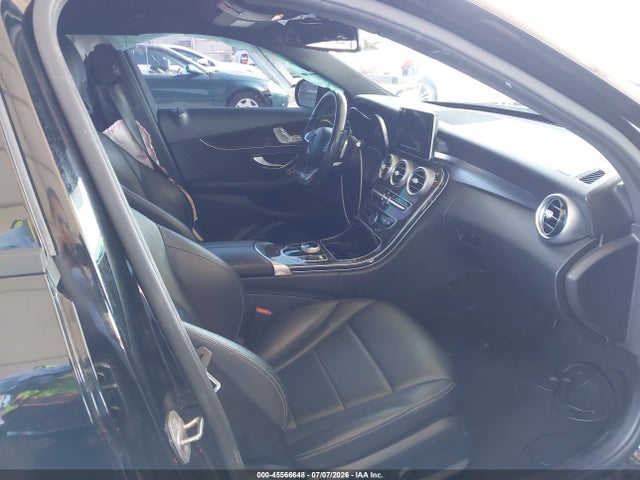 Продаж на аукціоні авто 2018 Mercedes-benz C 300, vin: 55SWF4JB4JU256157, номер лоту: 45566648