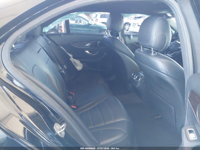 Продаж на аукціоні авто 2018 Mercedes-benz C 300, vin: 55SWF4JB4JU256157, номер лоту: 45566648