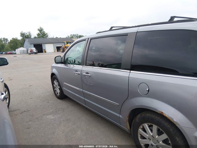 45566685 :رقم المزاد ، 2C4RC1BG4DR801945 vin ، 2013 Chrysler Town & Country Touring مزاد بيع