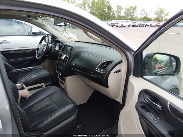 45566685 :رقم المزاد ، 2C4RC1BG4DR801945 vin ، 2013 Chrysler Town & Country Touring مزاد بيع