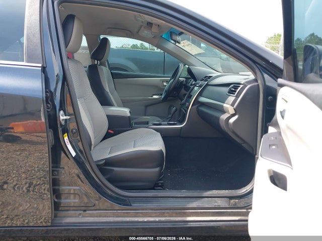 4T1BF1FK6FU979218 Toyota CAMRY SE