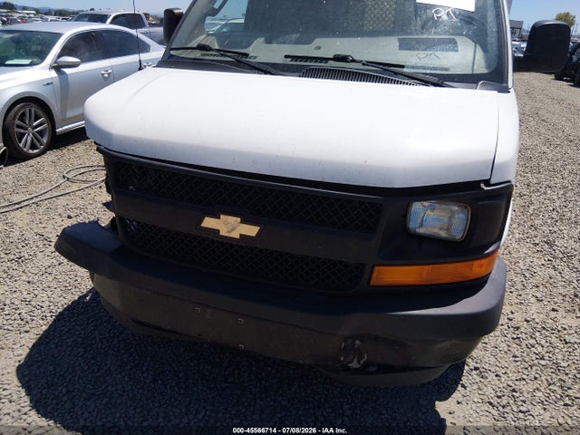 Chevrolet Express 2500 Work Van 2017 1GCWGAFF4H1100213 Image 16