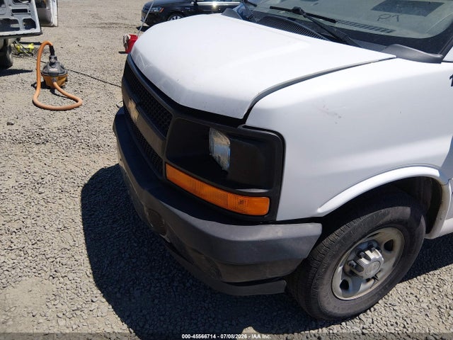 Chevrolet Express 2500 Work Van 2017 1GCWGAFF4H1100213 Image 17
