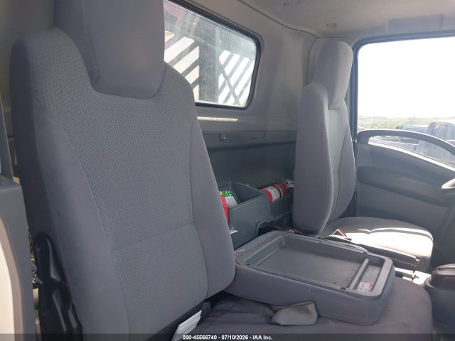 45566740 :رقم المزاد ، JALC4W168M7K01146 vin ، 2021 Isuzu Npr Xd مزاد بيع