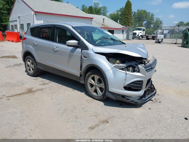 Продажа на аукционе авто 2015 Ford Escape Se, vin: 1FMCU9G93FUC39114, номер лота: 45566793