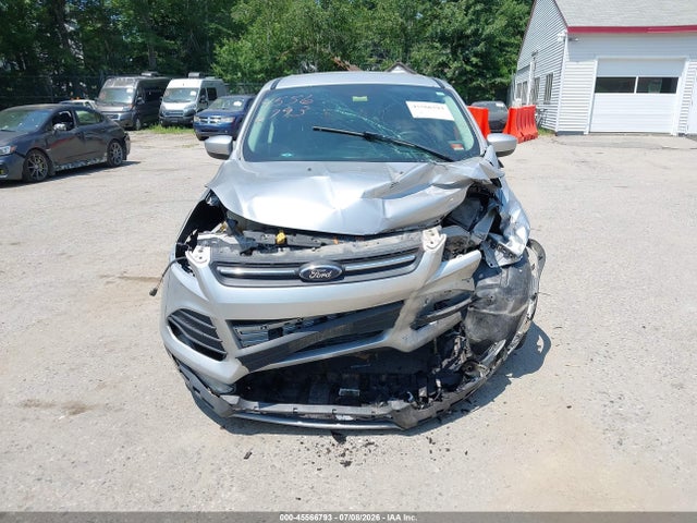 Продажа на аукционе авто 2015 Ford Escape Se, vin: 1FMCU9G93FUC39114, номер лота: 45566793