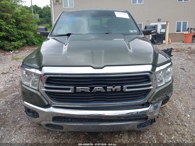 45566798 :رقم المزاد ، 1C6SRFFT3MN635040 vin ، 2021 Ram 1500 Big Horn  4x4 5'7 Box مزاد بيع