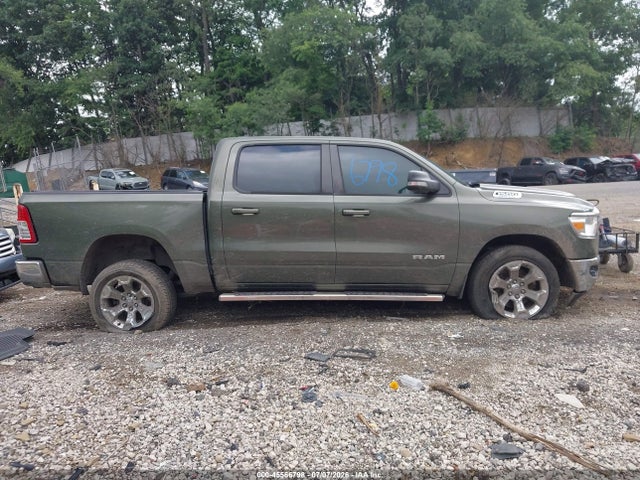 45566798 :رقم المزاد ، 1C6SRFFT3MN635040 vin ، 2021 Ram 1500 Big Horn  4x4 5'7 Box مزاد بيع