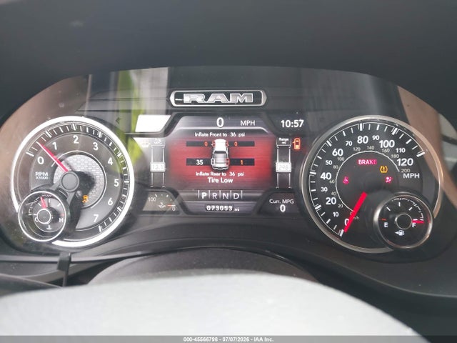 45566798 :رقم المزاد ، 1C6SRFFT3MN635040 vin ، 2021 Ram 1500 Big Horn  4x4 5'7 Box مزاد بيع