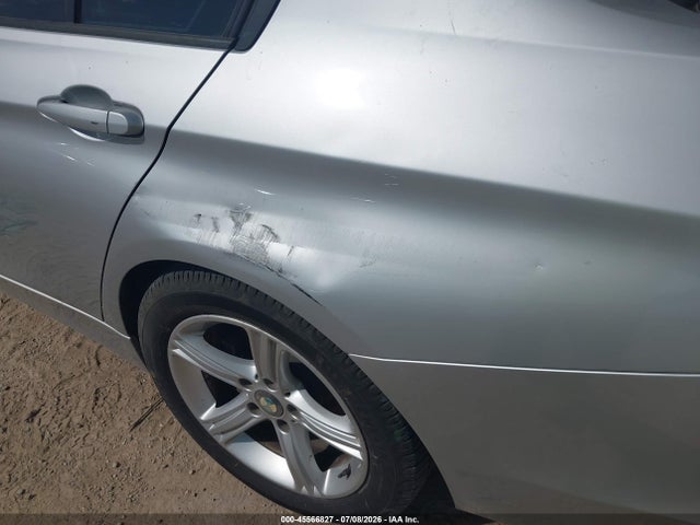 WBA3B1G56ENT01054 BMW 320i