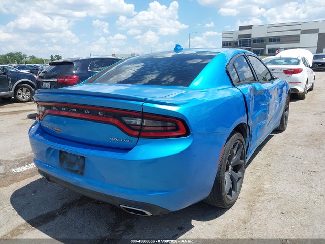 Продажа на аукционе авто 2015 Dodge Charger Sxt, vin: 2C3CDXHGXFH902627, номер лота: 45566866