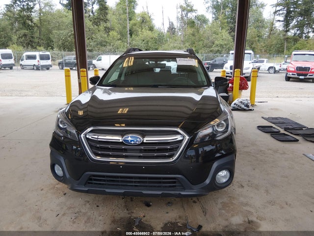 Auction sale of the 2018 Subaru Outback 2.5i Limited, vin: 4S4BSANC8J3279124, lot number: 45566902
