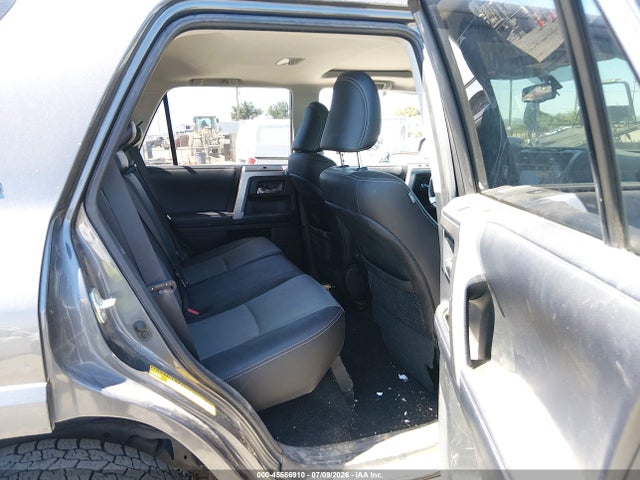 Toyota 4runner Sr5 Premium 2018 JTEBU5JR3J5565916 Image 8