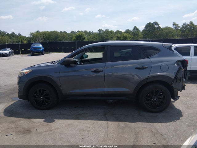 45566919 :رقم المزاد ، KM8J2CA44JU677897 vin ، 2018 Hyundai Tucson Se مزاد بيع