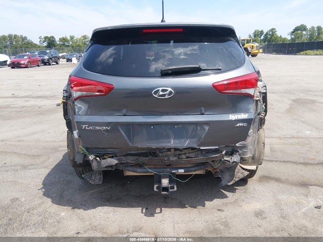 45566919 :رقم المزاد ، KM8J2CA44JU677897 vin ، 2018 Hyundai Tucson Se مزاد بيع