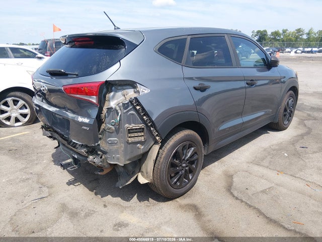 45566919 :رقم المزاد ، KM8J2CA44JU677897 vin ، 2018 Hyundai Tucson Se مزاد بيع