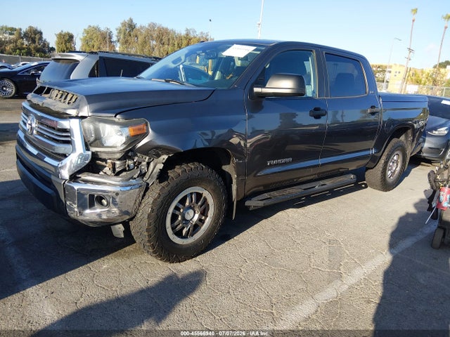 5TFEM5F12HX110977 Toyota Tundra Sr5 4.6l V8