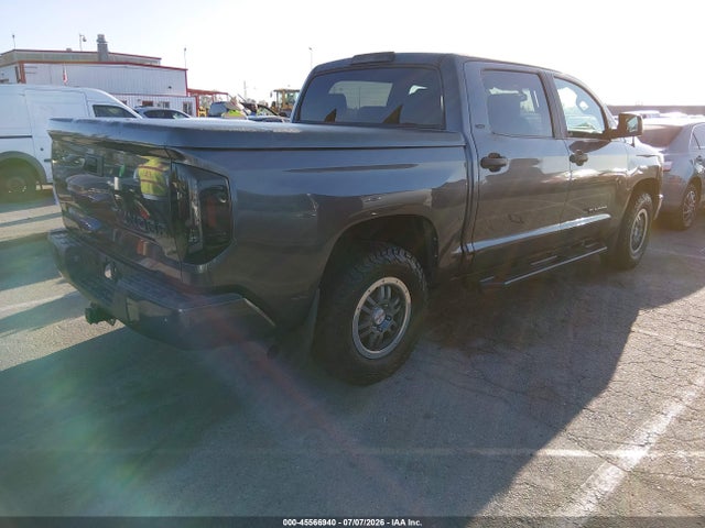 5TFEM5F12HX110977 Toyota Tundra Sr5 4.6l V8