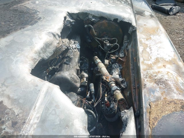 45566968 :رقم المزاد ، WDBBA45A2DB023609 vin ، 1983 Mercedes-benz 380 Sl مزاد بيع