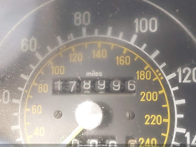 45566968 :رقم المزاد ، WDBBA45A2DB023609 vin ، 1983 Mercedes-benz 380 Sl مزاد بيع