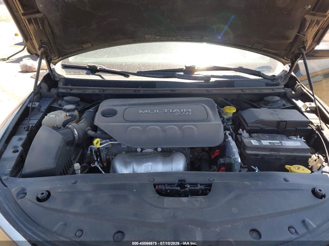 45566975 :رقم المزاد ، 1C3CCCAB6FN697194 vin ، 2015 Chrysler 200 Limited مزاد بيع