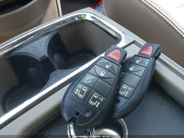 45566981 :رقم المزاد ، 2C4RC1BG3FR696219 vin ، 2015 Chrysler Town & Country Touring مزاد بيع