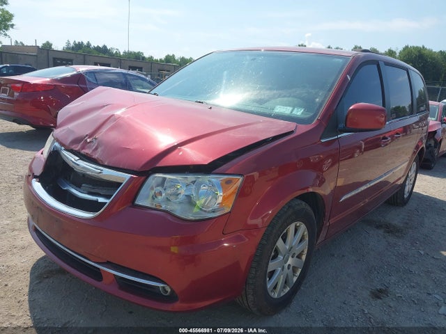 45566981 :رقم المزاد ، 2C4RC1BG3FR696219 vin ، 2015 Chrysler Town & Country Touring مزاد بيع