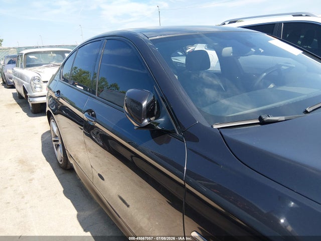 Продажа на аукционе авто 2013 Bmw 535i Xdrive, vin: WBAFU7C57DDU68432, номер лота: 45567057