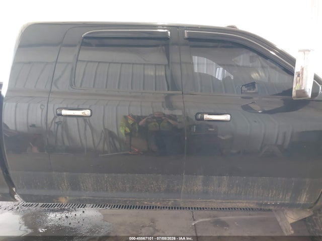 45567101 :رقم المزاد ، 3D7UT2HL4BG534433 vin ، 2011 Ram Ram 2500 Laramie مزاد بيع