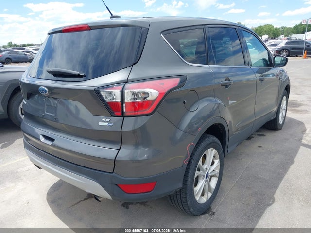 1FMCU9GD9HUE18488 Ford ESCAPE SE