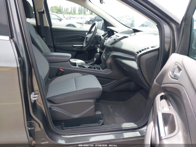 1FMCU9GD9HUE18488 Ford ESCAPE SE