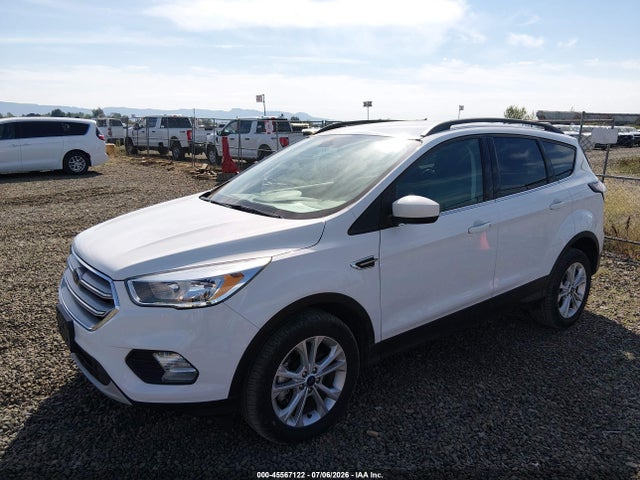 Ford ESCAPE SE 2018 1FMCU9GD2JUD08677 Image 2