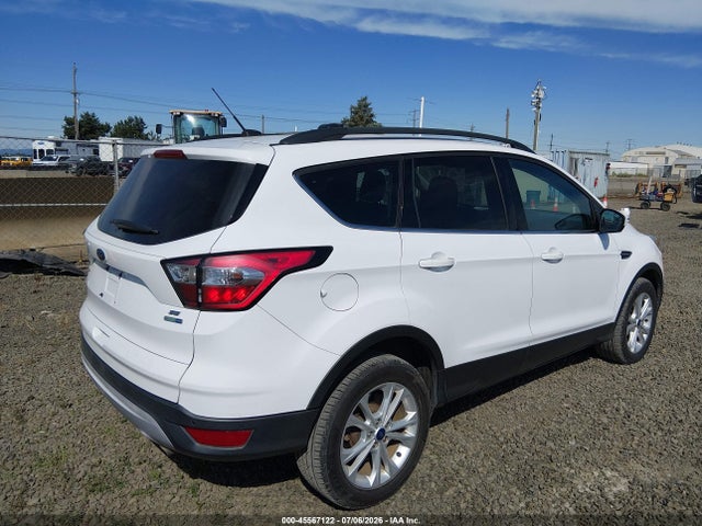 Ford ESCAPE SE 2018 1FMCU9GD2JUD08677 Image 4