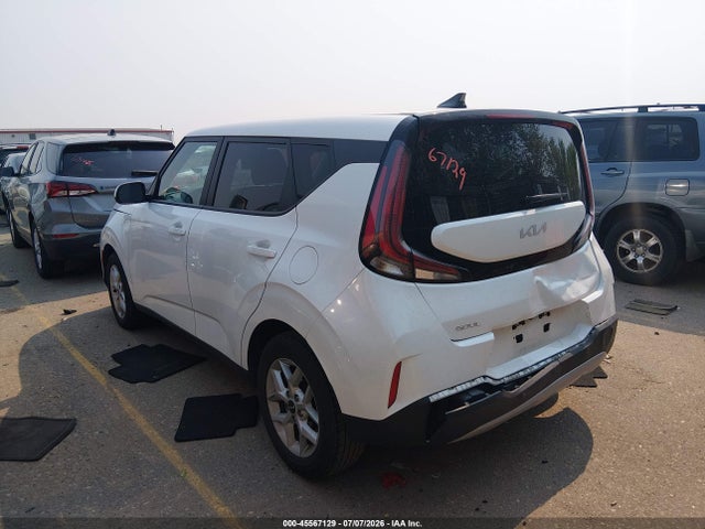 KIA SOUL LX 2023 KNDJ23AU2P7888950 Image 3