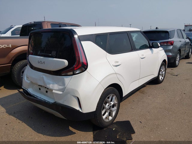 KIA SOUL LX 2023 KNDJ23AU2P7888950 Image 4