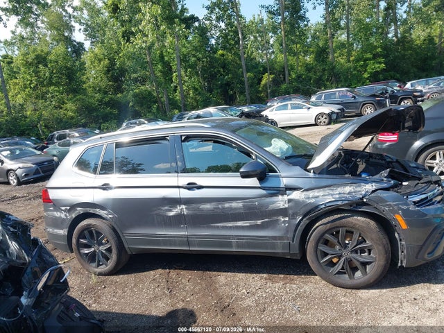 Продажа на аукционе авто 2024 Volkswagen Tiguan 2.0t Se/2.0t Wolfsburg Edition, vin: 3VV3B7AX7RM169858, номер лота: 45567130