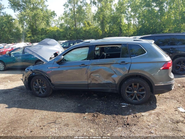 Продажа на аукционе авто 2024 Volkswagen Tiguan 2.0t Se/2.0t Wolfsburg Edition, vin: 3VV3B7AX7RM169858, номер лота: 45567130
