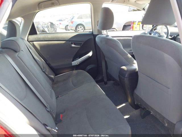 Toyota Prius Three 2014 JTDKN3DU9E0388698 Image 8