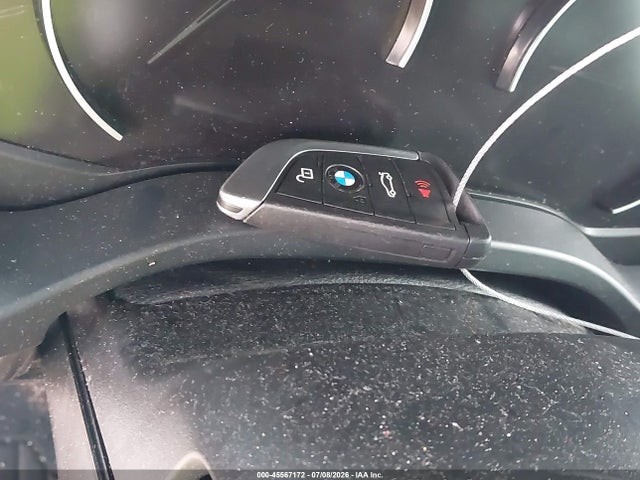 5UXTR7C5XKLF31535 BMW X3 Sdrive30i
