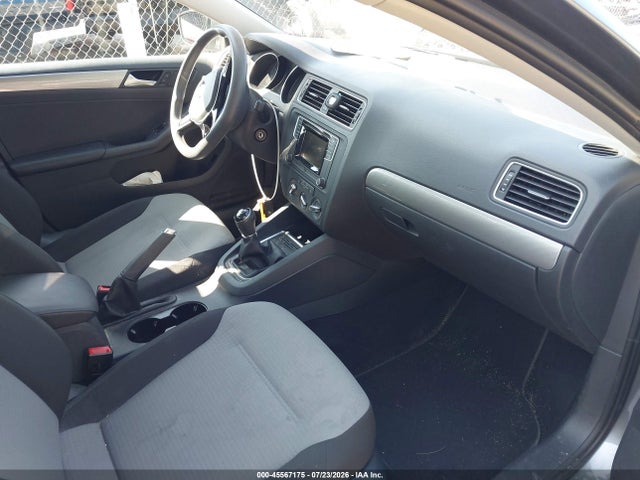 2017 Volkswagen Jetta 1.4t S მანქანა იყიდება აუქციონზე, vin: 3VW167AJ1HM318945, აუქციონის ნომერი: 45567175