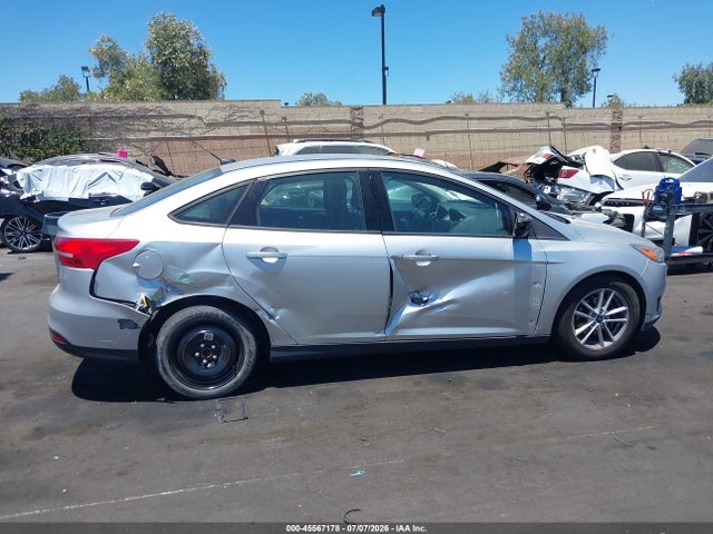 45567178 :رقم المزاد ، 1FADP3F20JL313028 vin ، 2018 Ford Focus Se مزاد بيع
