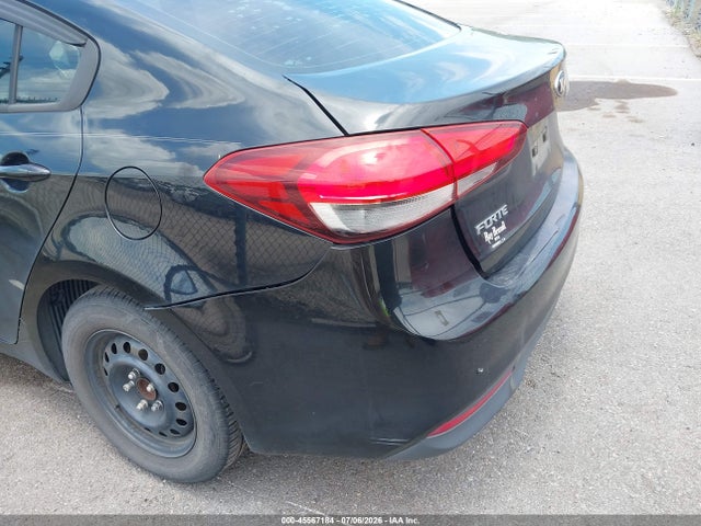45567184 :رقم المزاد ، 3KPFK4A70HE094343 vin ، 2017 Kia Forte Lx مزاد بيع