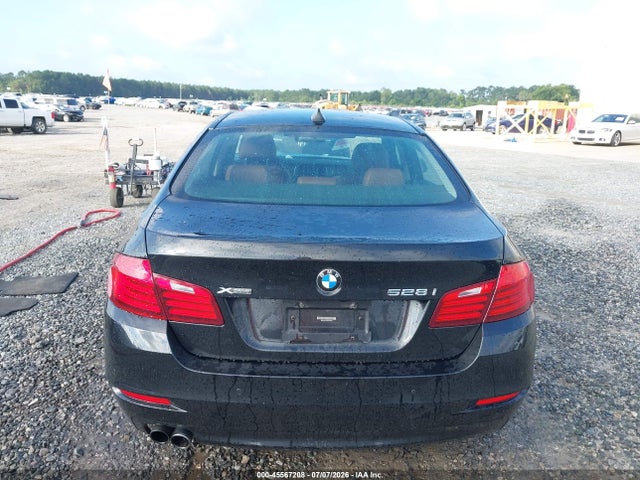 2016 Bmw 528i Xdrive მანქანა იყიდება აუქციონზე, vin: WBA5A7C51GG151933, აუქციონის ნომერი: 45567208