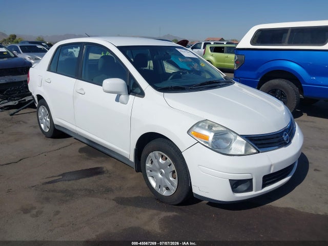 2011 Nissan Versa 1.8s მანქანა იყიდება აუქციონზე, vin: 3N1BC1AP4BL449630, აუქციონის ნომერი: 45567269