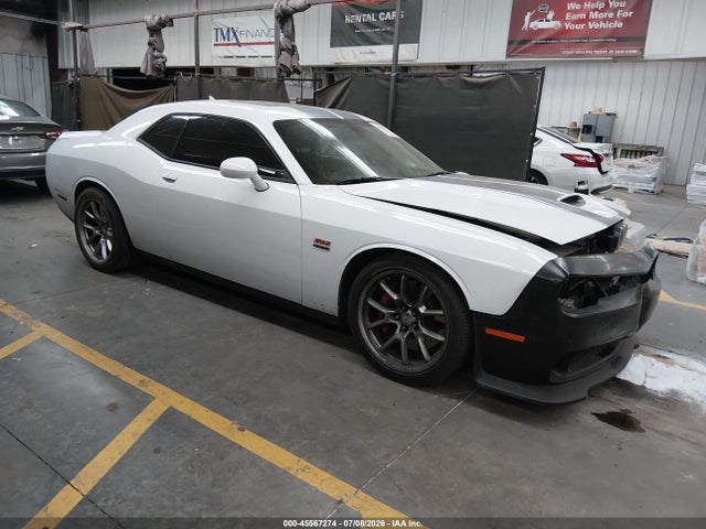 Продаж на аукціоні авто 2015 Dodge Challenger Srt 392, vin: 2C3CDZDJ3FH706672, номер лоту: 45567274