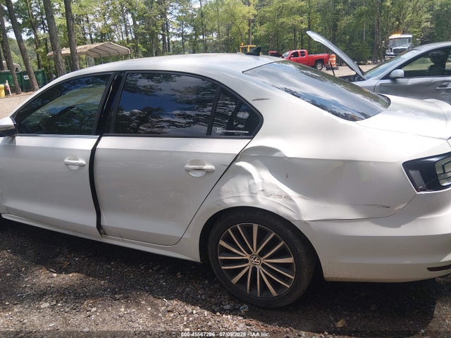 Продаж на аукціоні авто 2016 Volkswagen Jetta 1.8t Sport, vin: 3VWB17AJ7GM271891, номер лоту: 45567286